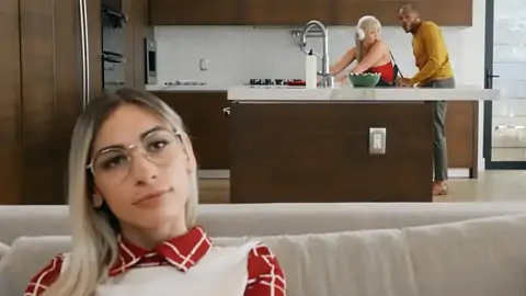 BIG BLACK COCK is plumbing bootylicious blond mega-bitch in the kitchen