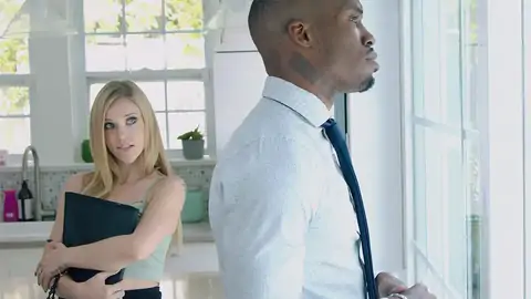 Blue-saw blondie giving a oral pleasure to a black man meat